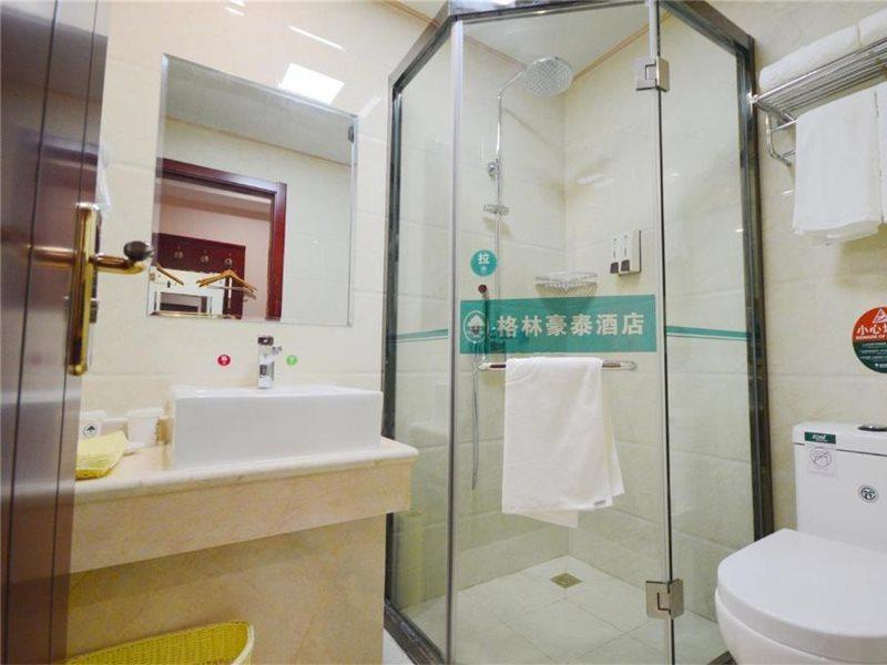 Greentree Inn Taizhou New District Hospital Of People' S Hospital Mingliu Express Hotel Exterior photo