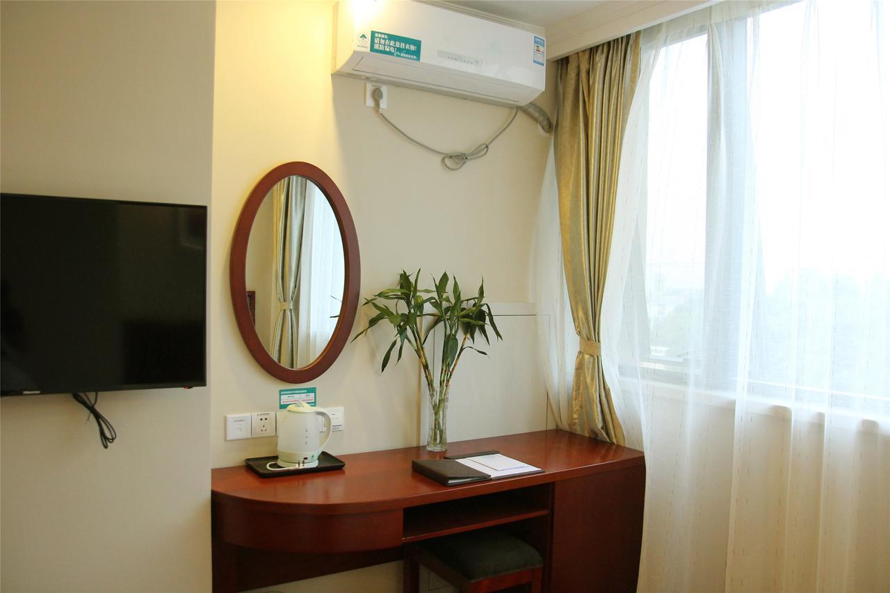 Greentree Inn Taizhou New District Hospital Of People' S Hospital Mingliu Express Hotel Exterior photo